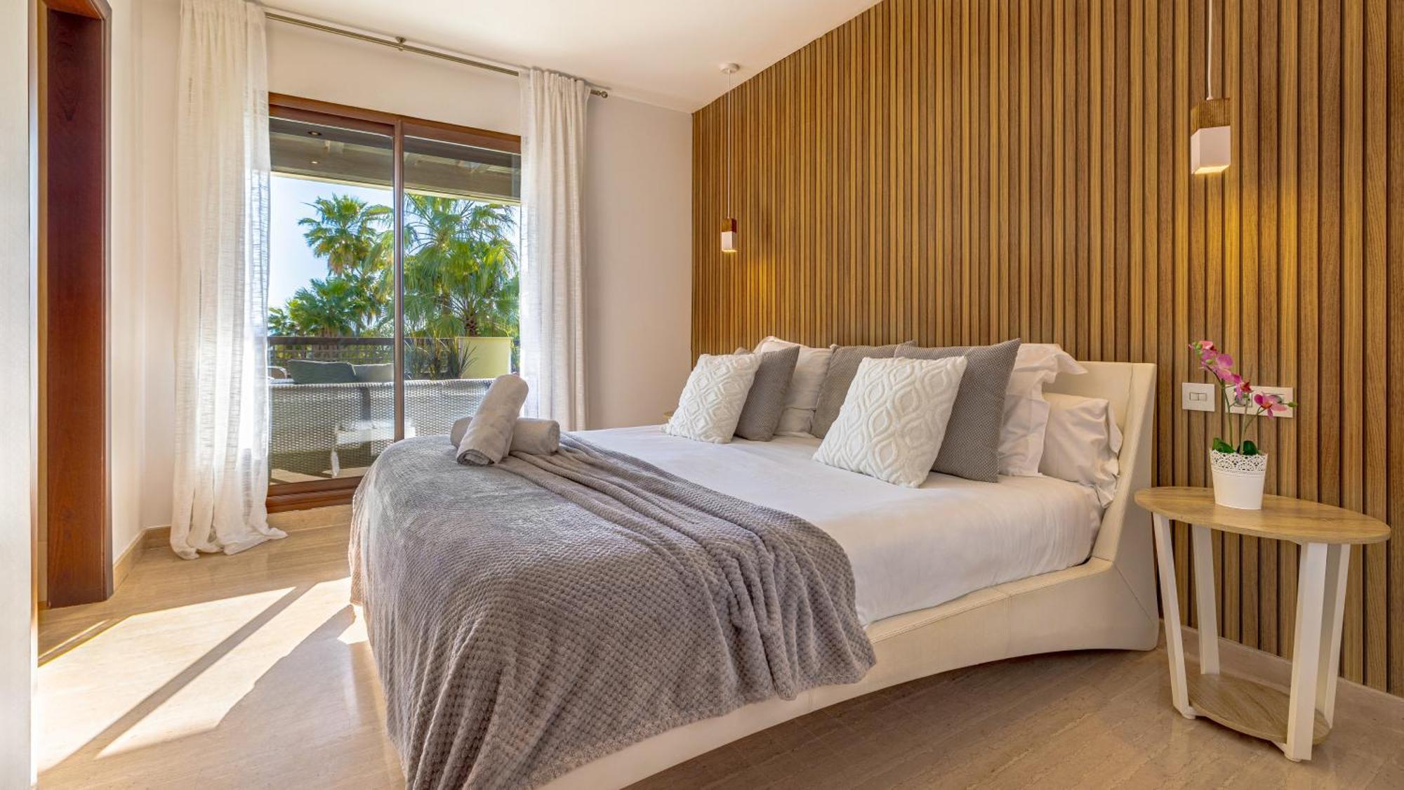 Апартаменти Vacation Marbella I Private Heated Swimming Pool, Walking Distance To Puerto Banus, Security 24-7, Bbq, Wifi Екстер'єр фото